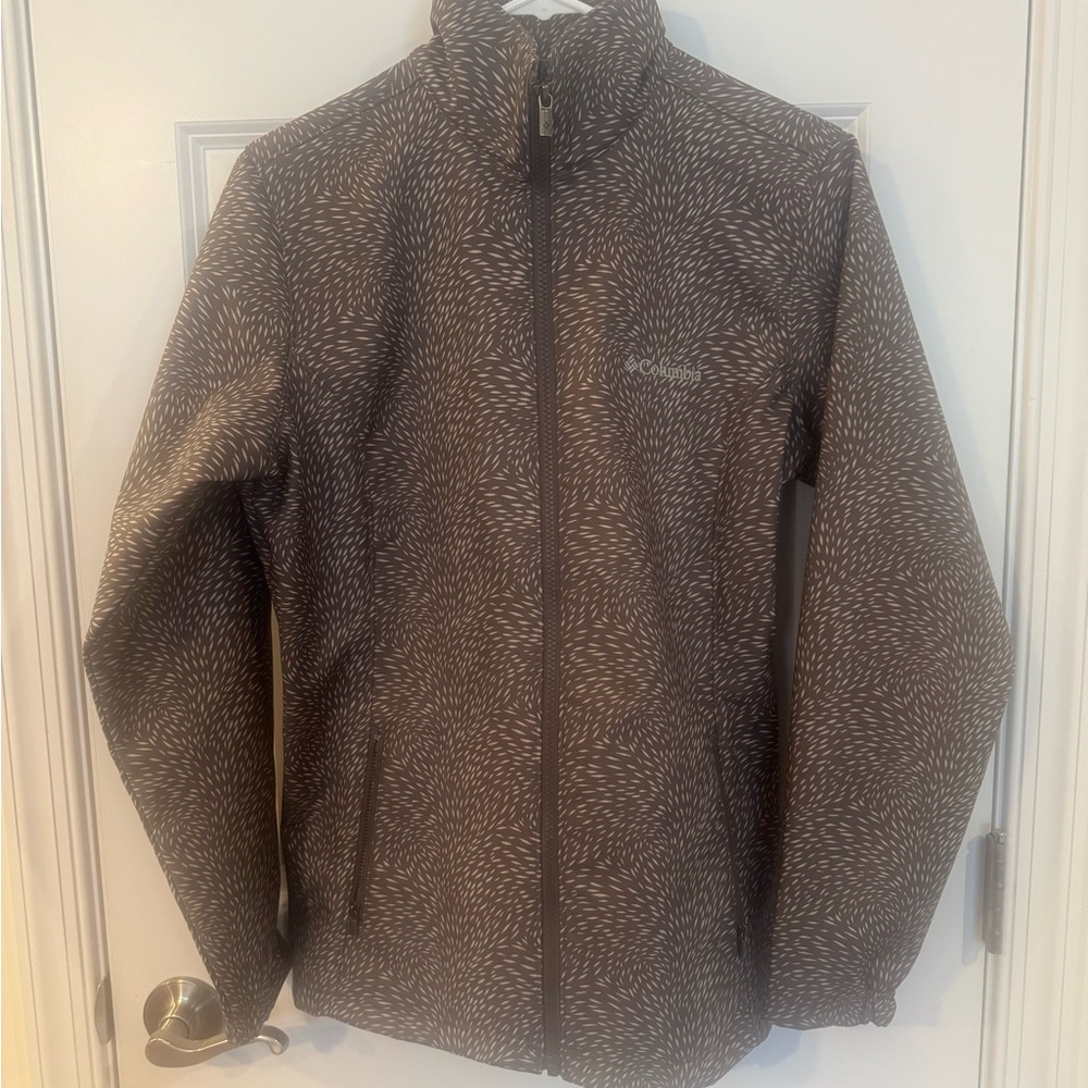 Columbia Women’s Soft Shell Brown Jacket